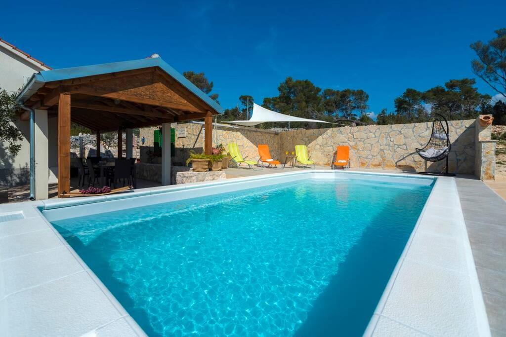Isolated Paradise Adio Mare Milna  Exterior photo