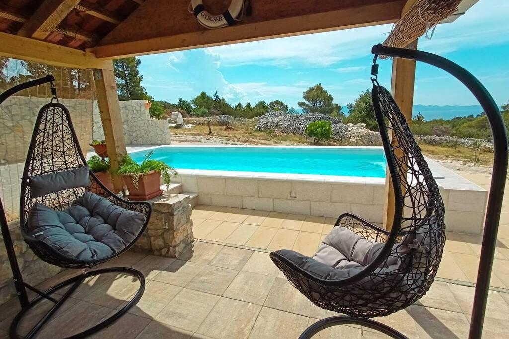 Isolated Paradise Adio Mare Milna  Exterior photo